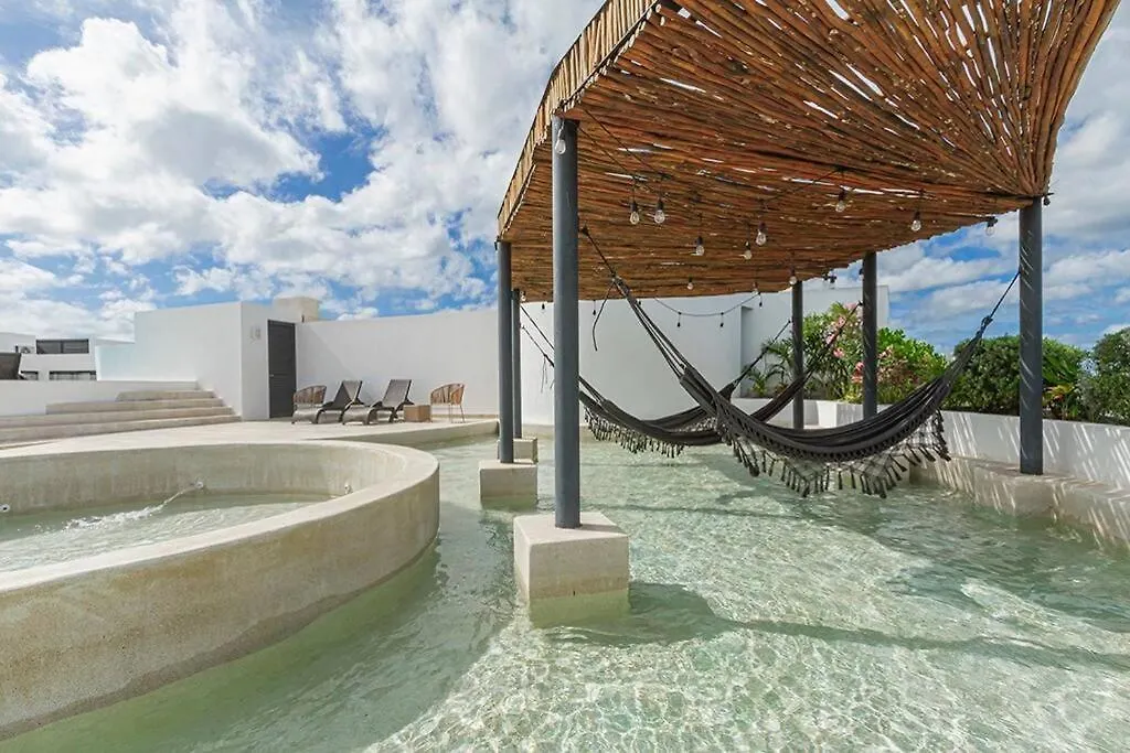 2 Bedroom Apartment + Private Pool And Roof Top Terrace Tulum Mexico