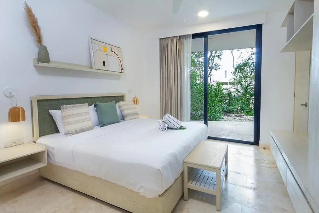 2 Bedroom Apartment + Private Pool And Roof Top Terrace Tulum 0*,  Mexico