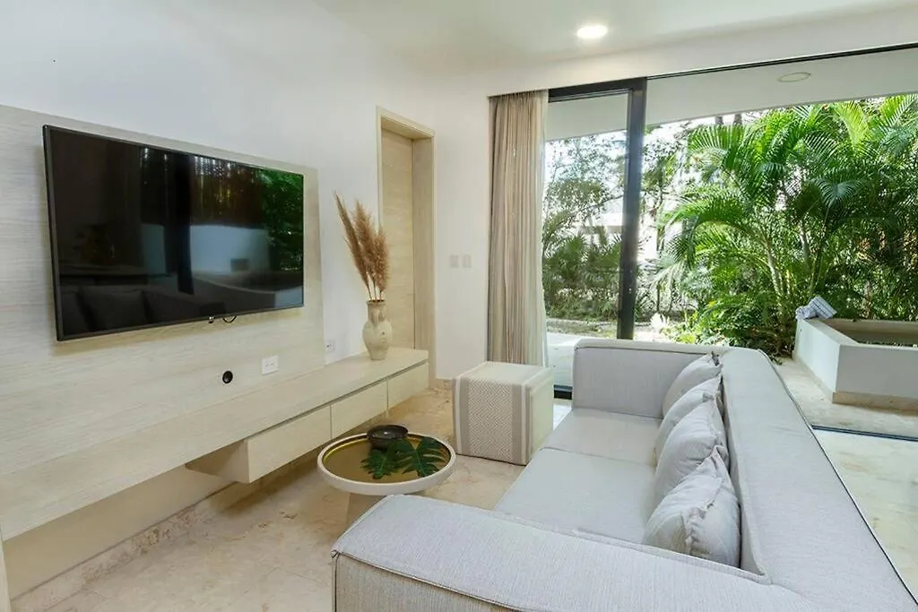 2 Bedroom Apartment + Private Pool And Roof Top Terrace Tulum