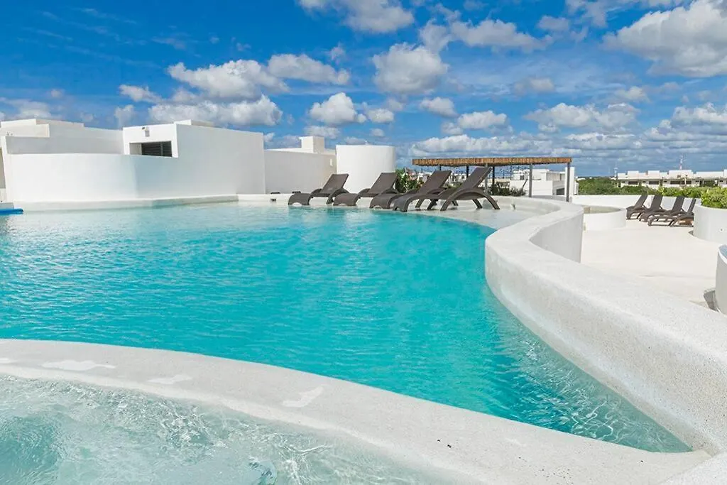 2 Bedroom Apartment + Private Pool And Roof Top Terrace تولوم
