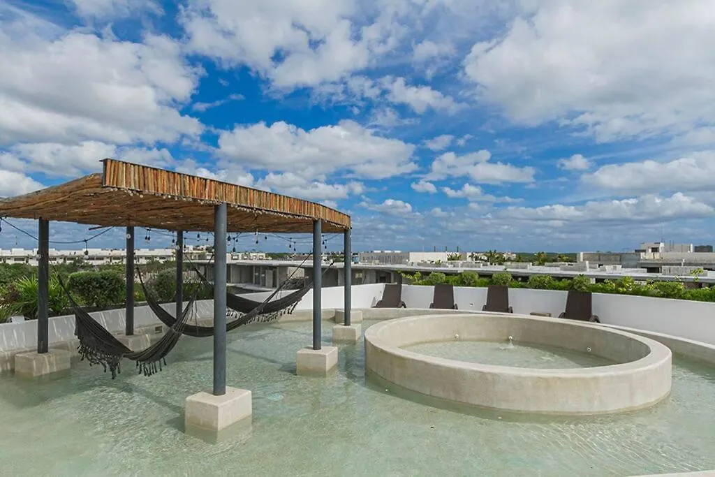 2 Bedroom Apartment + Private Pool And Roof Top Terrace تولوم